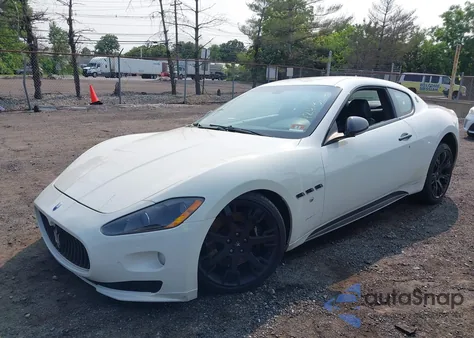2011 Maserati Granturismo S Automatic из США, поврежденный, VIN ZAM45KLA5B0057876